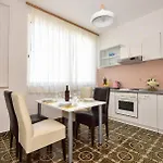 Apartamento Gudelj Cvitan *