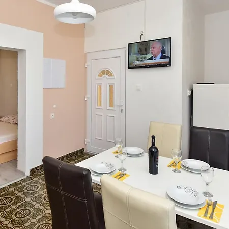 Gudelj Cvitan Apartamento *