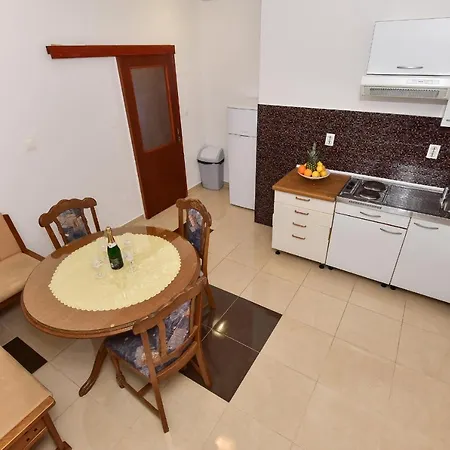 Apartman Gudelj Cvitan *