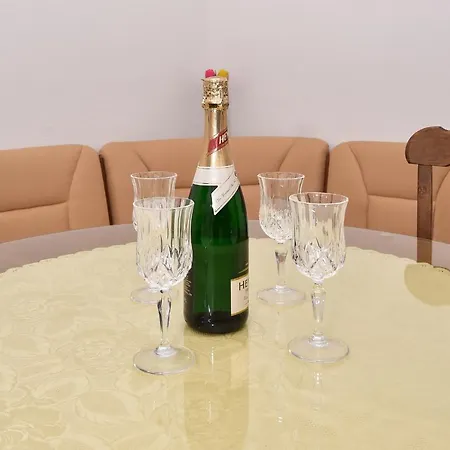 Gudelj Cvitan Διαμέρισμα Μακάρσκα