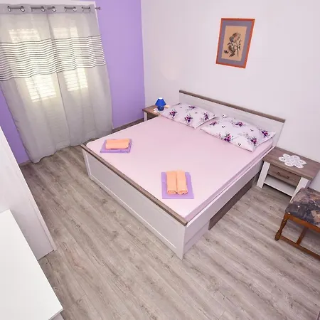Gudelj Cvitan Apartamento *